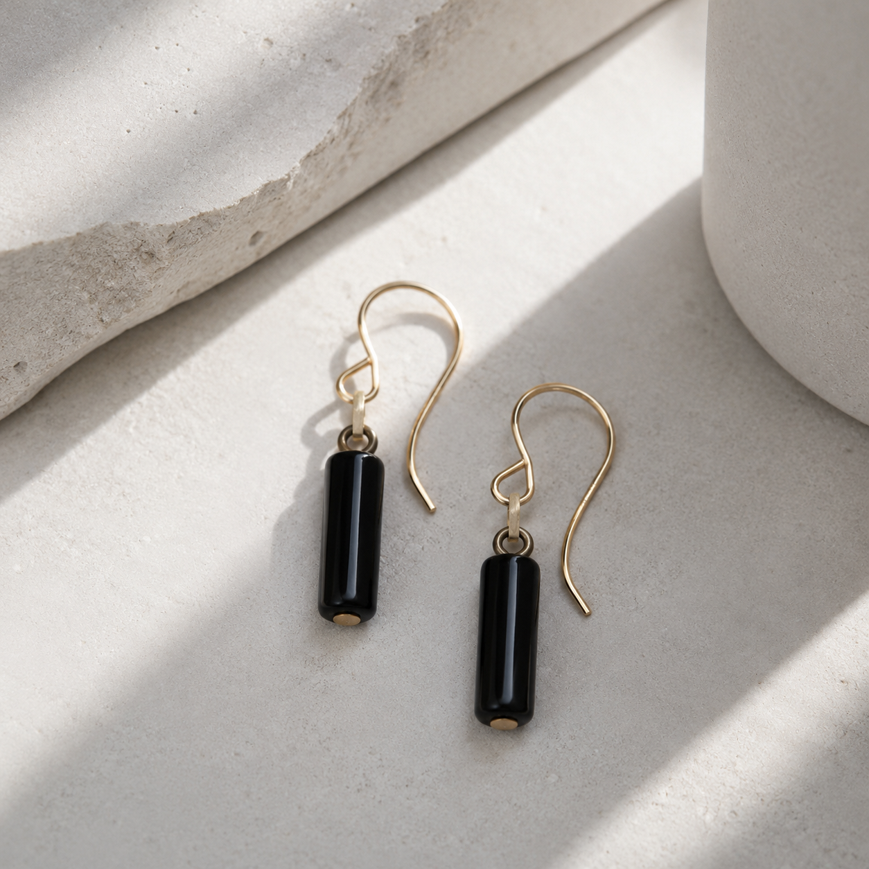 Black Guardian - Onyx Cylinder